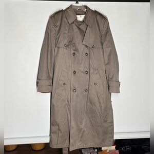 Towne London Fog Tan Double-Breasted Trench Coat with Belt